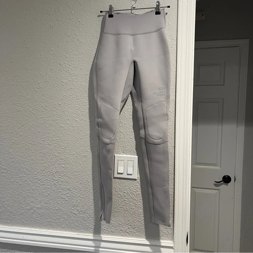 SKIMS sport Gray swim pants XS NWT